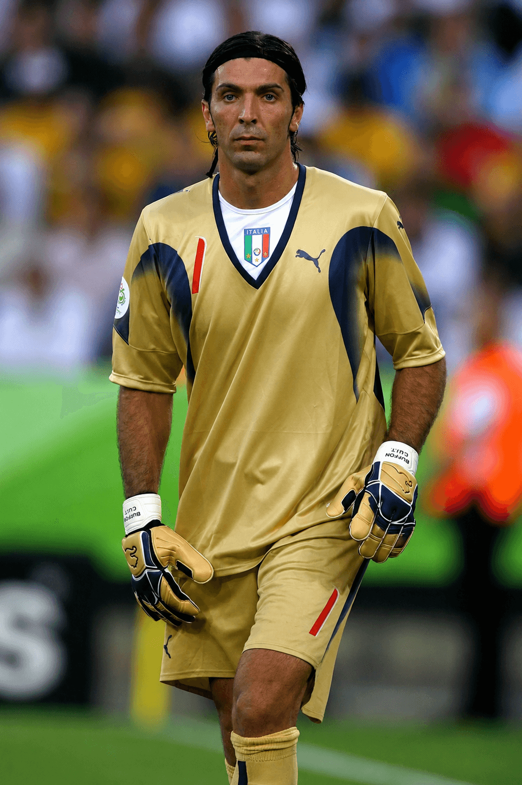 Buffon in azzurro